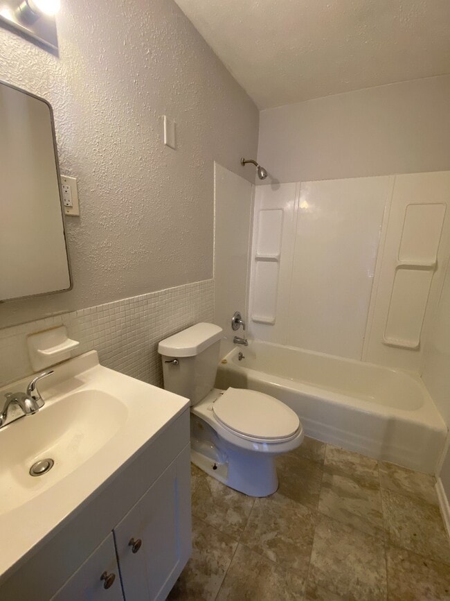 Building Photo - 3737E Morganford