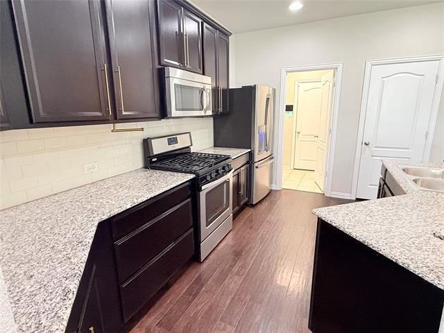 Building Photo - 1029 Bird Creek Dr