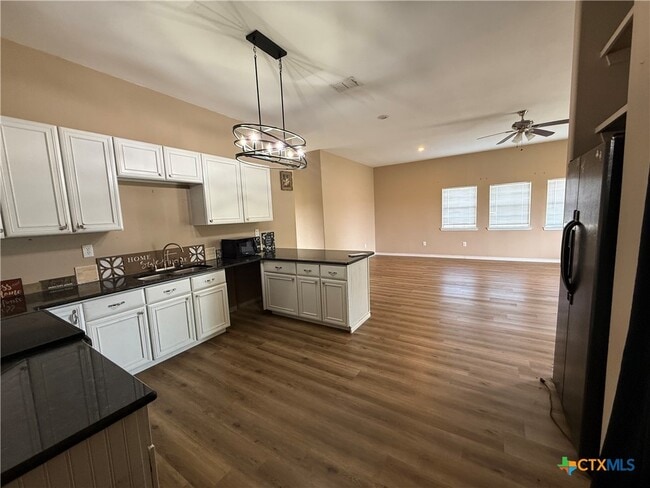 Building Photo - 256 Co Rd 481