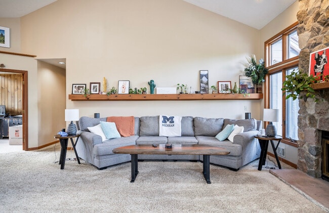 Building Photo - 9740 Purcell Hill Rd