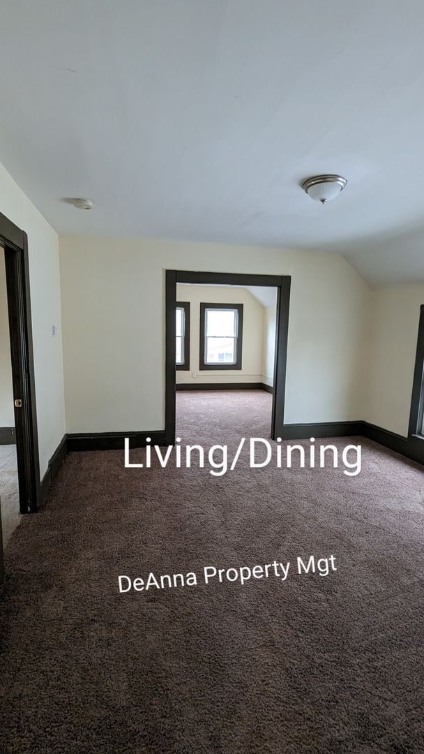 Building Photo - 2146 W 81st St