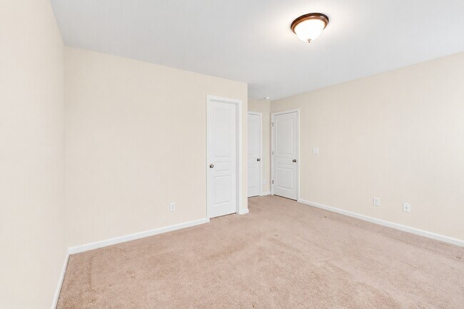 Building Photo - 7245 Rocking Horse Ln