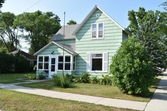 Building Photo - 255 5th St SW