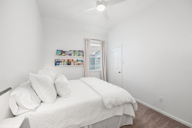 Building Photo - 16239 Rattlesnake Run Trail