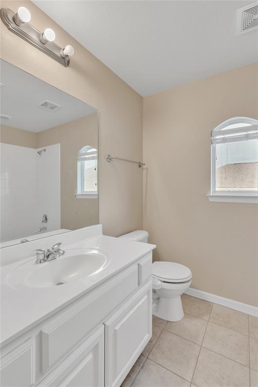 Building Photo - 4204 Fairmeadow Dr