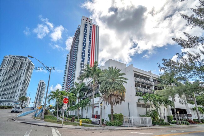 Building Photo - 2602 E HALLADALE T3105