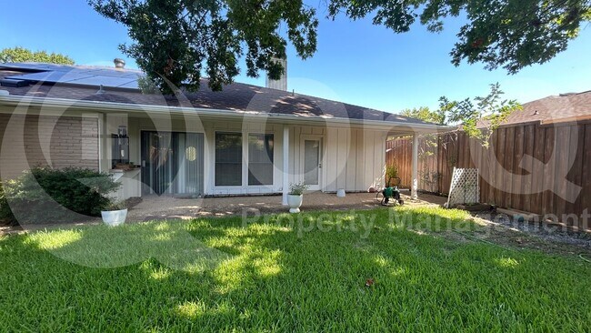 Building Photo - 2212 Canyon Valley Trail