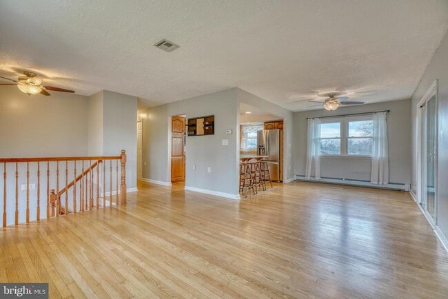 Building Photo - 1400 Mt Airy Rd