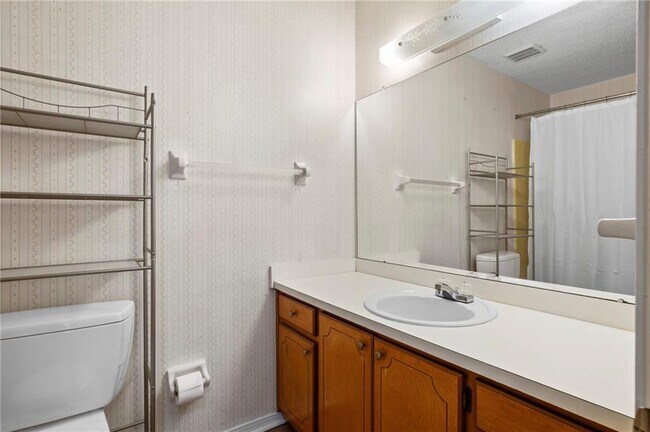 Building Photo - 5095 W Celtic Dr