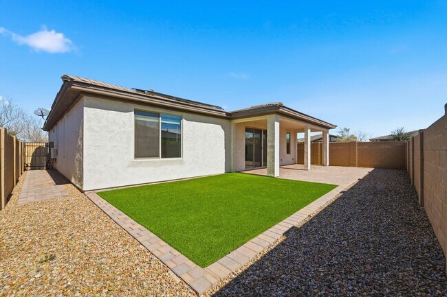 Building Photo - Solar-Powered Savings in Ovation at Meridian – 55+ Gated Living in Queen Creek