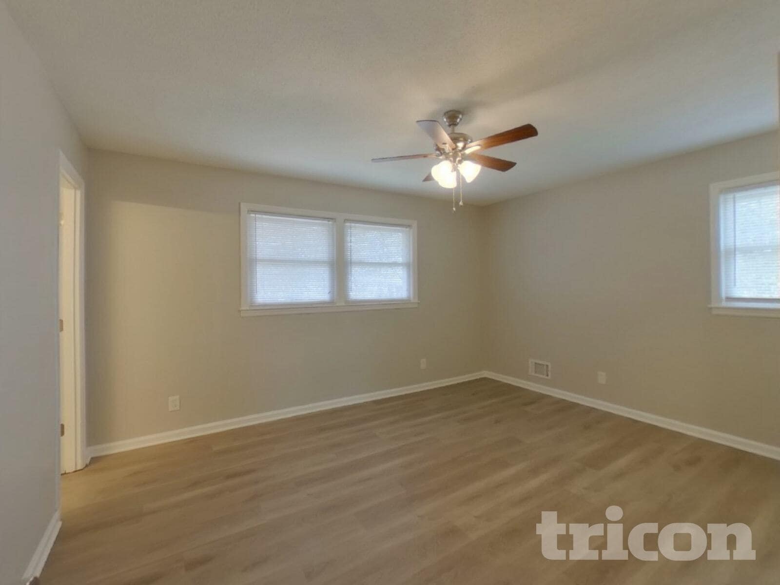 Building Photo - 3959 Notre Dame Pass