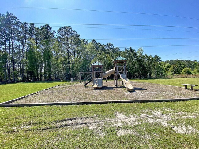Building Photo - Beautiful Goose Creek Townhome! ***$500 off 1st month rent!***