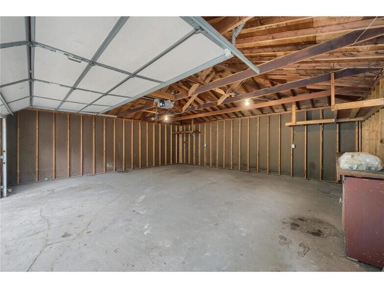 Building Photo - 6981 11th St N