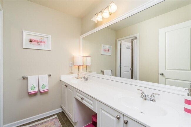 Building Photo - 1677 Barfield Run NW