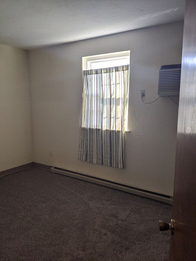 Building Photo - 1777 Baron Dr