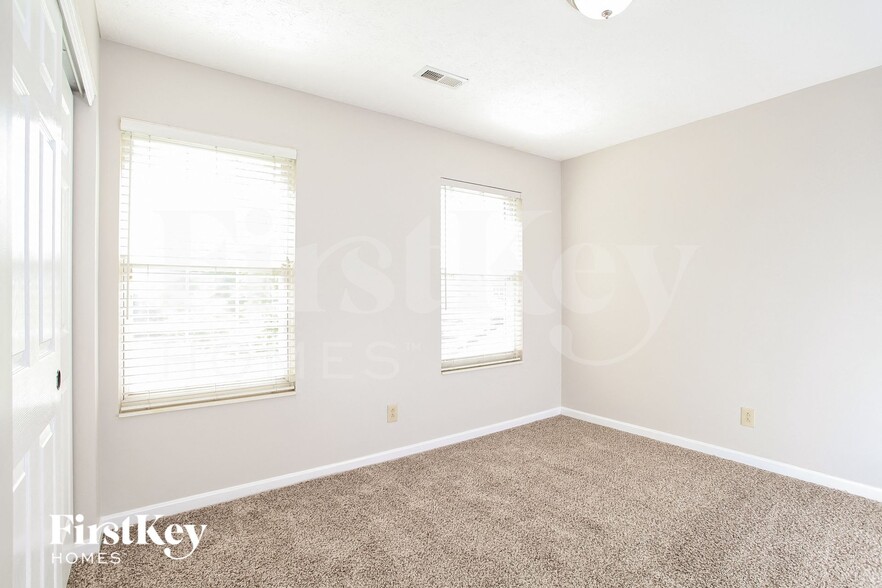 Building Photo - 1088 Heritage Trce