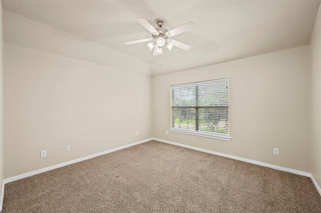 Building Photo - 10907 Lombardia Ct