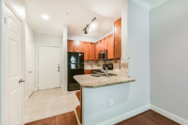 Building Photo - 3231 Allen Pkwy