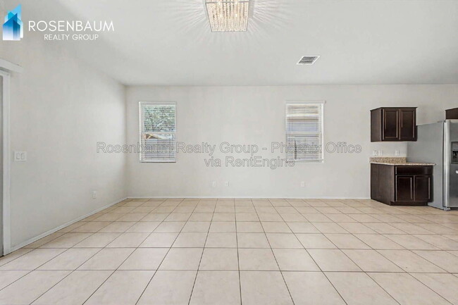 Building Photo - 41917 W Manderas Ln