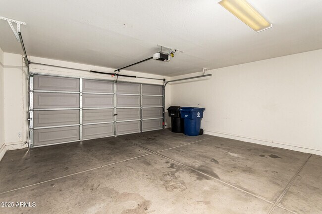 Building Photo - 17462 W Acapulco Ln