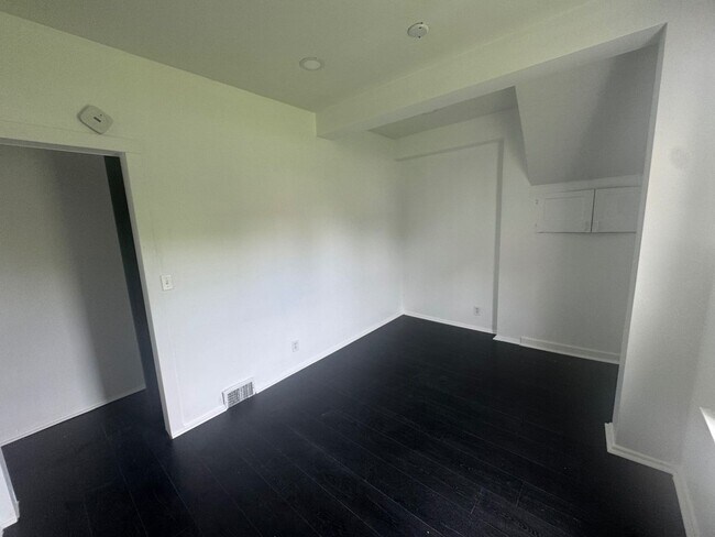 Building Photo - 3328 Denison Ave