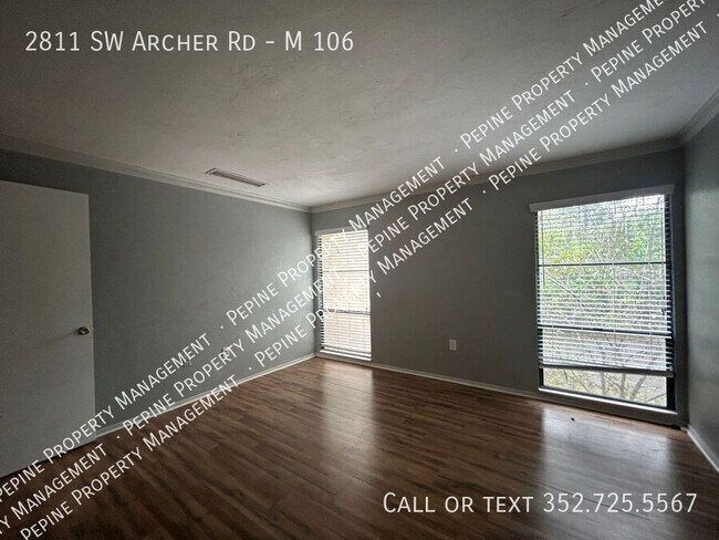 Building Photo - 2811 SW Archer Rd