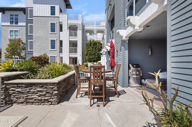 Building Photo - 2 Bedroom + 2 Bathroom Condo | Seabridge | Oxnard | Unfurnished