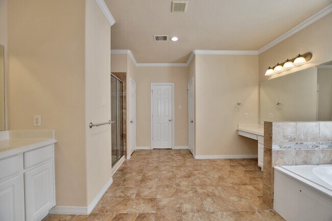 Building Photo - 14459 Basalt Ln
