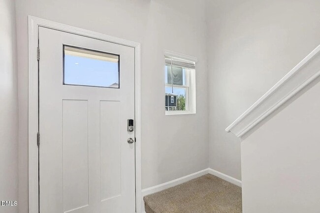 Building Photo - 912 Grand Mesa Dr