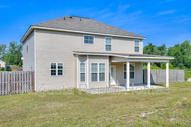 Building Photo - 638 Jensen Ln