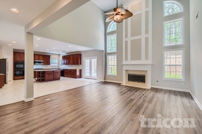 Building Photo - 1524 Montauk Point