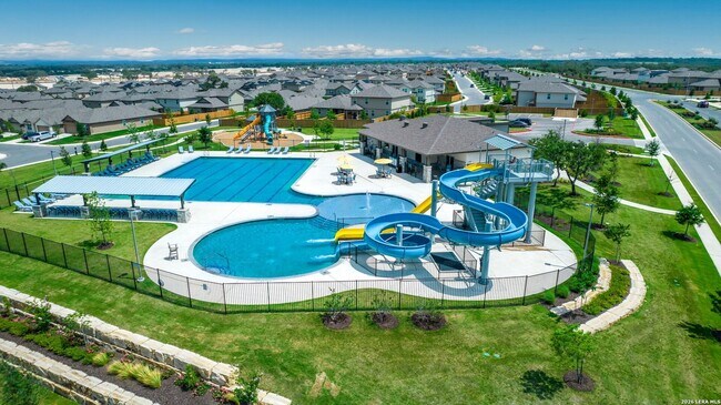 Building Photo - Beautiful 5-Bedroom Home in Riverstone at Westpointe