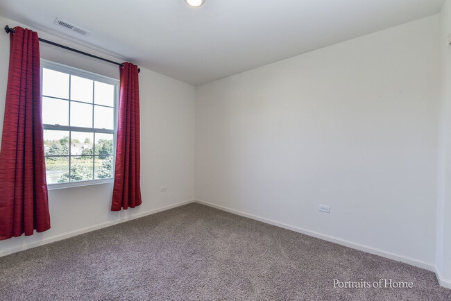 Building Photo - 2068 Canyon Creek Ct