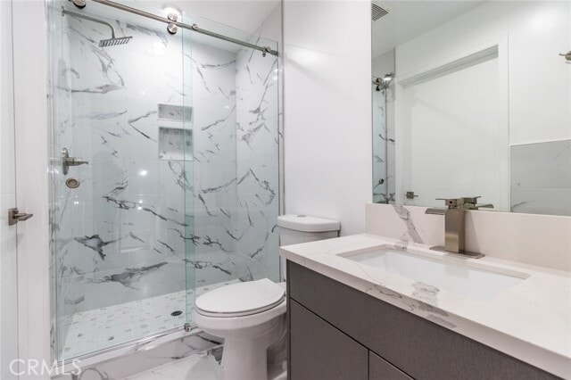 Building Photo - 2152 S West View St