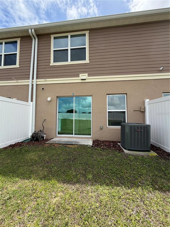 Building Photo - 1556 Mirabella Cir