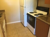 Building Photo - Cute upper-level 1bd. in Rohnert Park ~ Available NOW