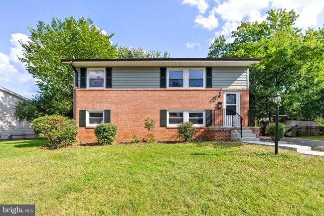 Building Photo - 1006 S Ironwood Rd