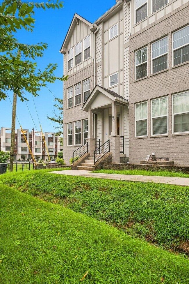 Building Photo - 122H Oceola Ave