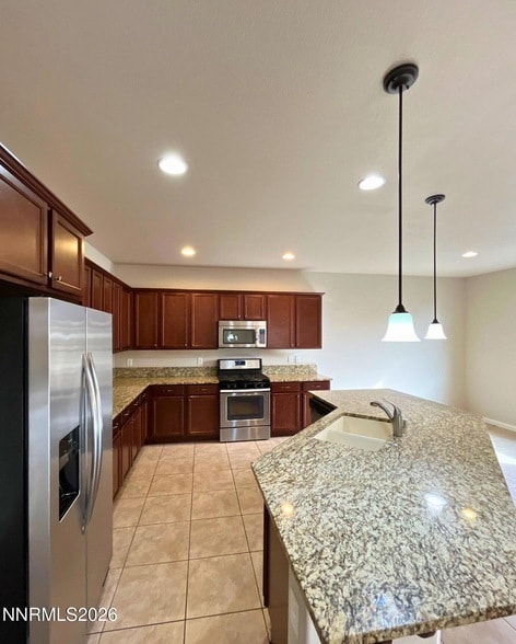 Building Photo - 522 San Carlos Dr