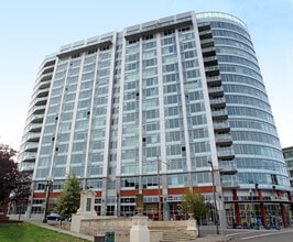 Building Photo - 1926 W Burnside St