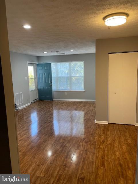 Building Photo - 8736 Cumbria Ct