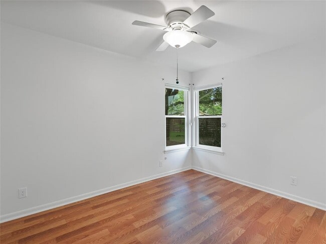 Building Photo - 616 Long Bow Ln