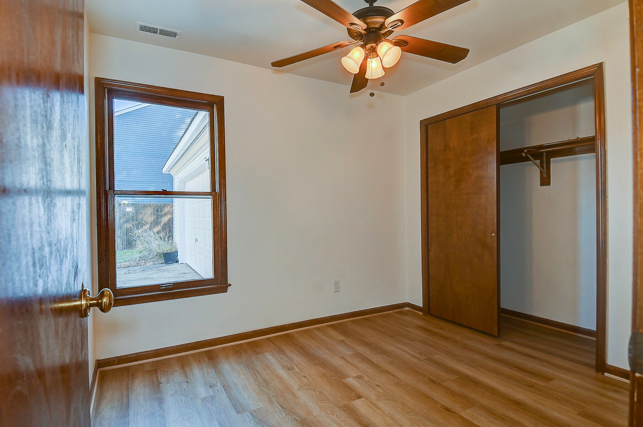 Building Photo - 2204 Spring Run Ct