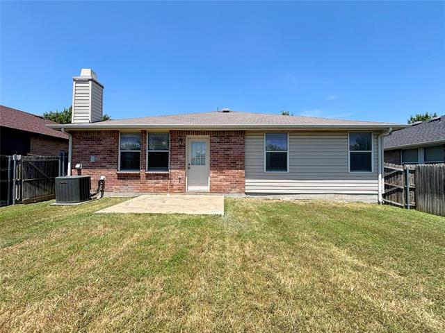 Building Photo - 1113 Annie Oakley Dr