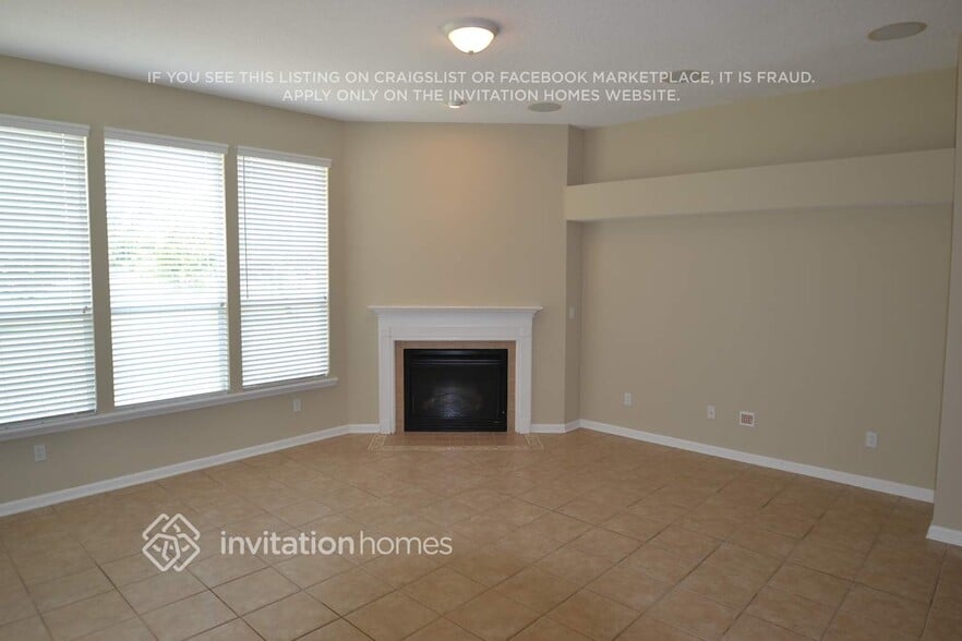 Building Photo - 14656 Preserve Landing Dr E