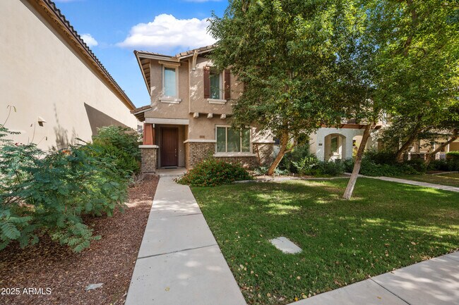 Primary Photo - 2679 N Riley Rd