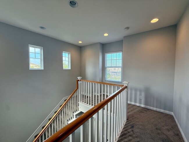 Building Photo - Gorgeous Home in Pacific Highland Ranch Co...