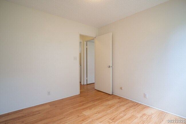 Building Photo - 94-1390 Kulewa Lp 42D