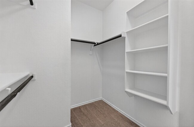 Building Photo - 1928 Velarde Rd