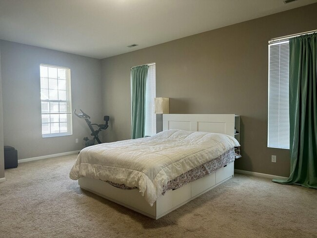 Building Photo - 1078 W Summerfield Gln Cir